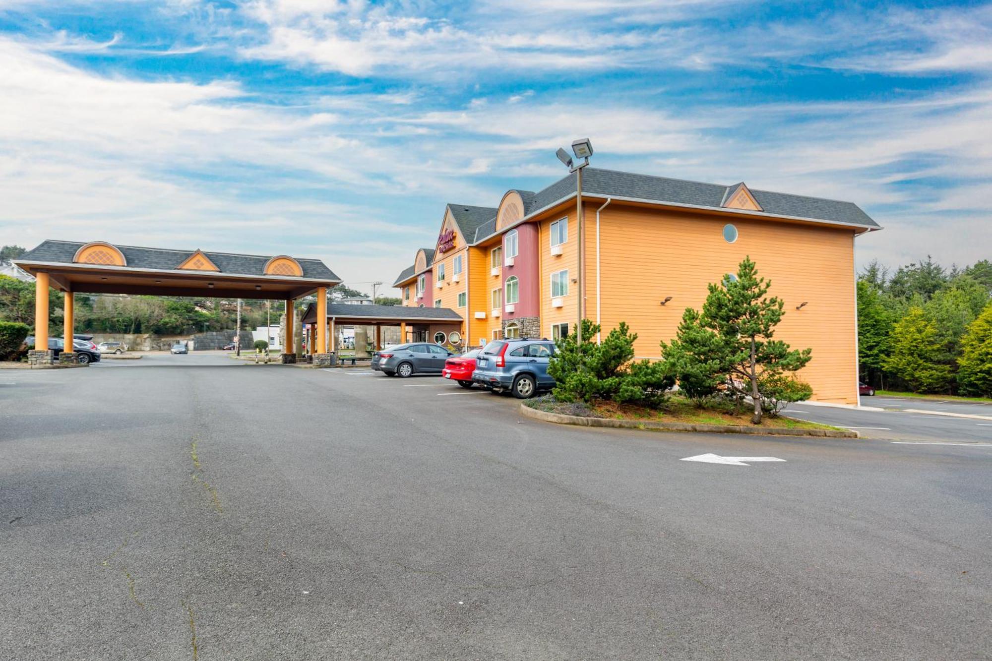 Palace Inn & Suites Lincoln City Buitenkant foto