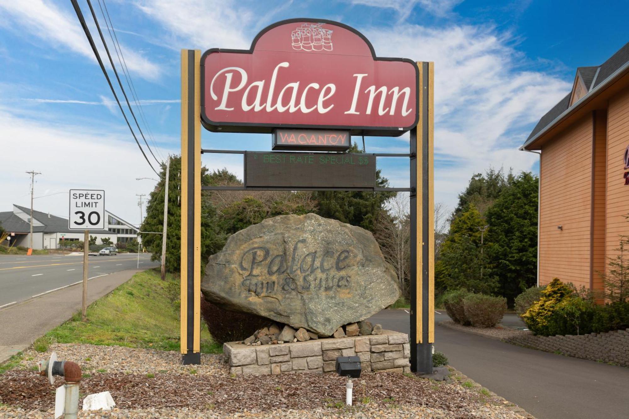 Palace Inn & Suites Lincoln City Buitenkant foto