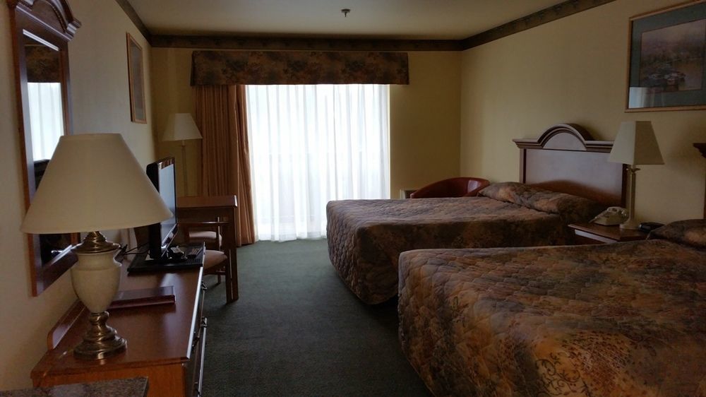 Palace Inn & Suites Lincoln City Buitenkant foto