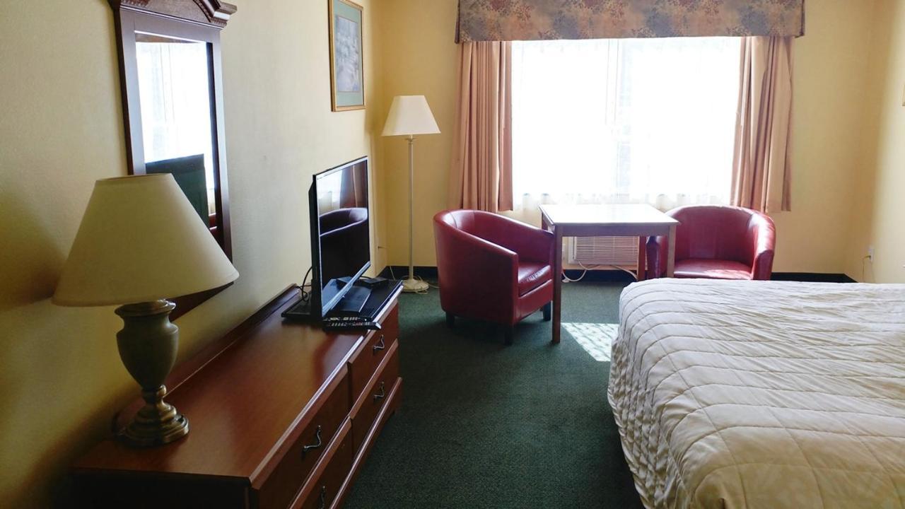 Palace Inn & Suites Lincoln City Buitenkant foto