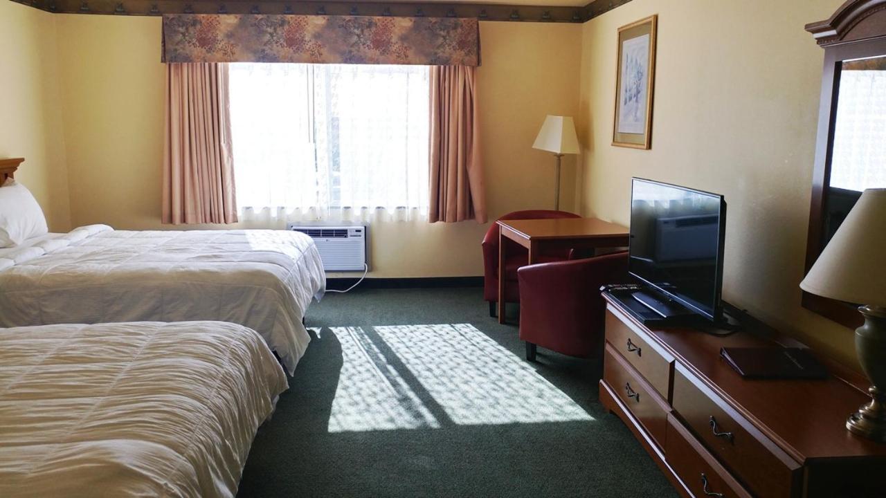 Palace Inn & Suites Lincoln City Buitenkant foto
