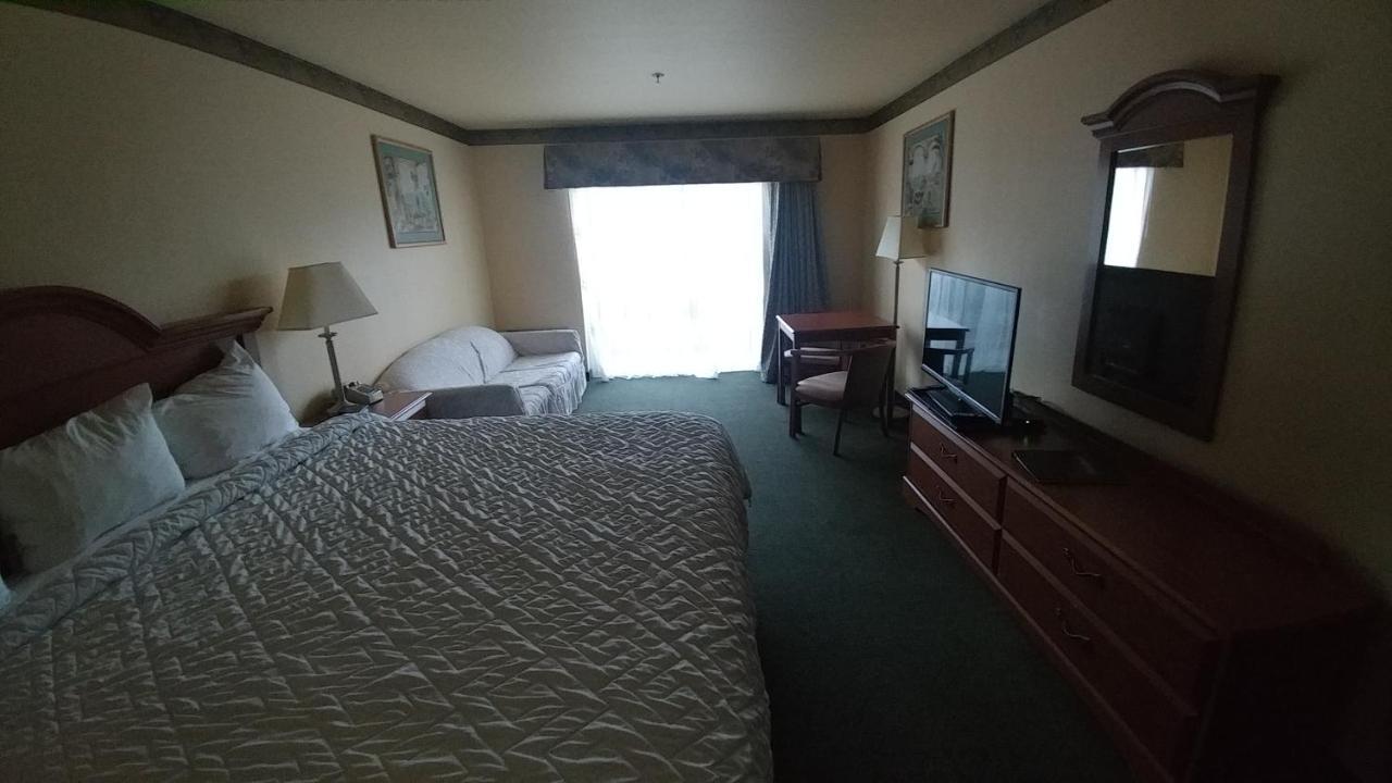 Palace Inn & Suites Lincoln City Buitenkant foto